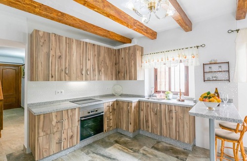 Villanueva de Algaidas House | Beautiful home in Villanueva de Algaidas