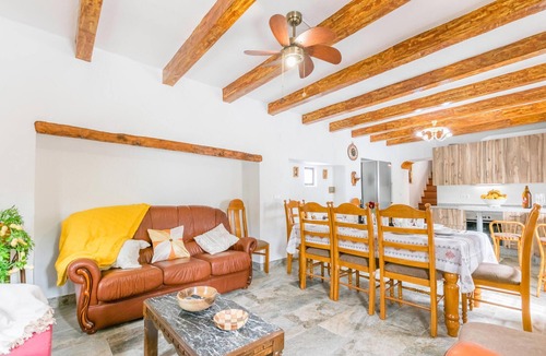 Villanueva de Algaidas House | Beautiful home in Villanueva de Algaidas