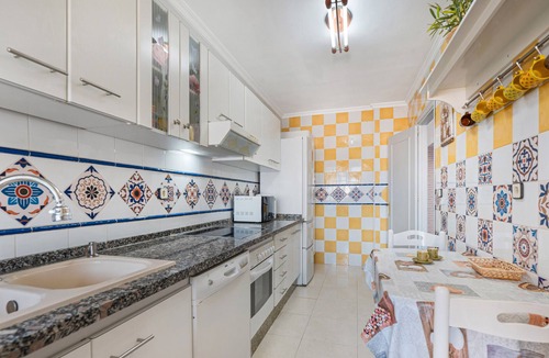 Fuengirola Apartment | Beautiful Adriana Apartment with Pool, Air Conditioning, Wi-Fi, Balcony, Terrace, Stunning Views