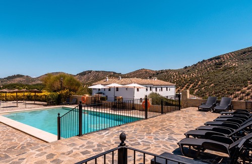 Las Lagunillas Cottage | Beautiful Andalusian house located between olive groves. Up to 40+ people