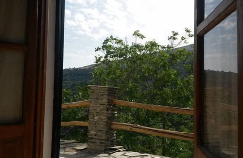 Busquistar Cottage | Beautiful apartment in Alpujarra Granada 5 minutes from Trevelez