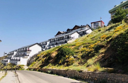 Pradollano Apartment | Beautiful apartment for 4 people with WIFI, TV and terrace