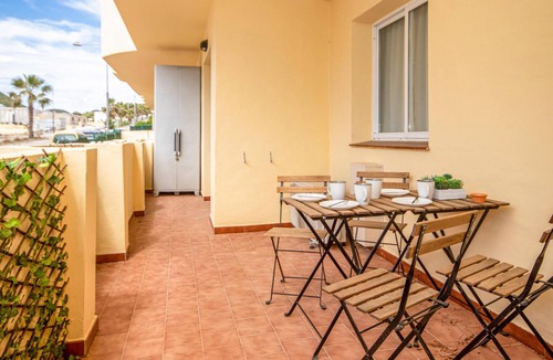 Puerto de la Duquesa Apartment | Beautiful apartment in Manilva with swimming pool
