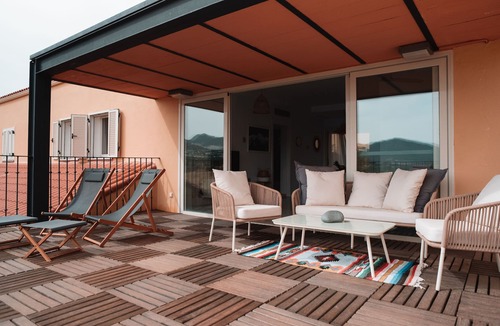 Alhaurin de la Torre Condo | Beautiful apartment with mountain views