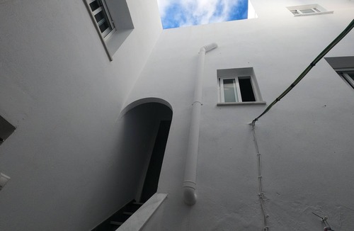 Conil de la Frontera City Center Apartment | Beautiful Casita in the old town in Patio Andaluz 3 minutes from the Beach