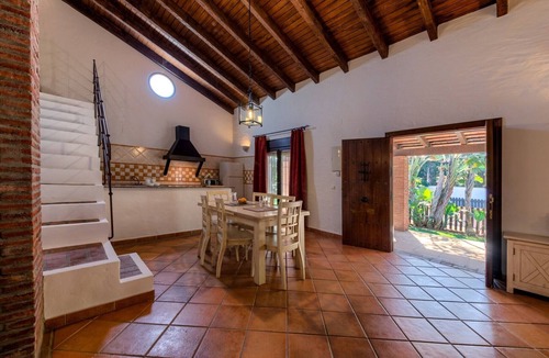 Conil de la Frontera Cottage | Beautiful Cortijo El Olivo House, next to the pool - 3 Bedrooms