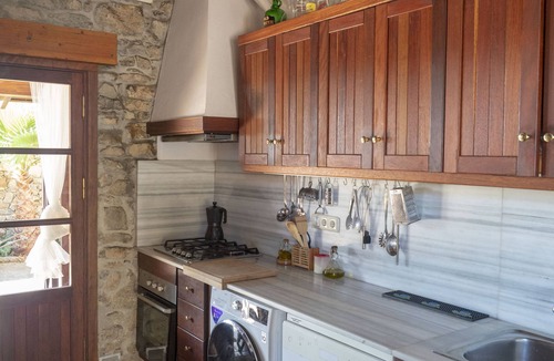 El Palmar Ski Chalet | Beautiful stone house in El Palmar, 500m from the beach