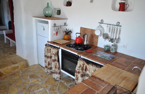 Montefrio House | Beautiful Farmhouse, Private Pool, Stunning Views Free Wifi, Historic Montefrio