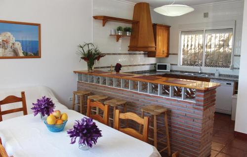 Canillas de Albaida House | Beautiful Home In Árchez