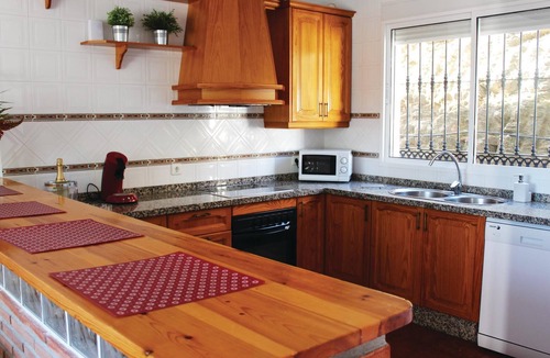 Canillas de Albaida House | Beautiful home in árchez