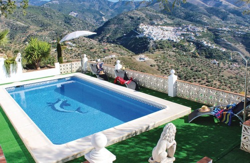 Canillas de Albaida House | Beautiful home in árchez