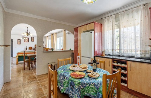 Archez House | Beautiful home in árchez
