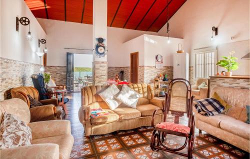 Alcolea del Rio House | Beautiful Home In Alcolea Del Rio