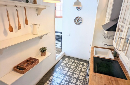 Estepona House | Best location! Charming, fresh and private.