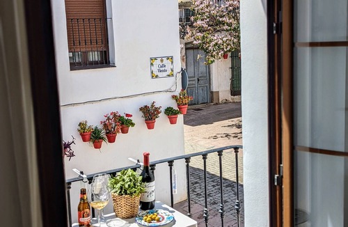 Estepona House | Best location! Charming, fresh and private.