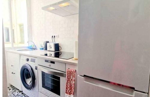 Cortes Apartment | BEST LOCATION in the HEART OF MADRID ♥PRADO MUSEUM-SOL♥ Stylish 1 bd apt