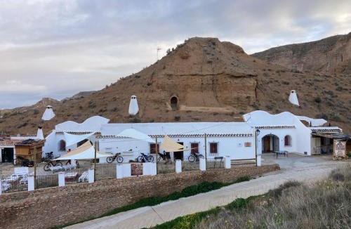 Gorafe House | Bike Cueva - Badlands