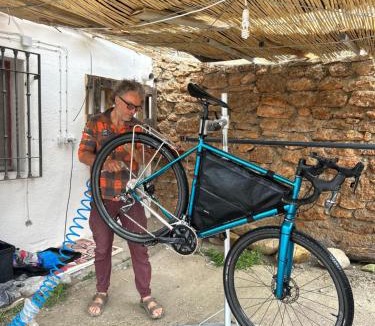 Gorafe House | Bike Cueva - Badlands