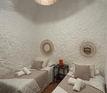 Gorafe House | Bike Cueva - Desierto