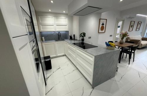 Distrito Centro Apartment | Boabdil Luxury home