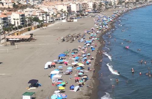 Rincon de la Victoria Apartment | Bonito apartamento completo en Rincón de la Victoria Playa a 100 metros