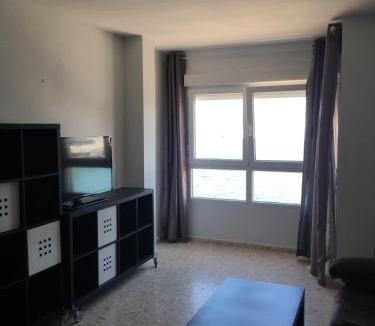 Ceuta Apartment | Bonito Apartamento frente al mar