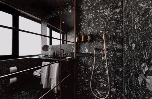 Old Town Hotel | Boutique Hotel OLOM