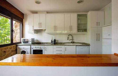 Riopar Apartment | Brand new apartment in the center of Riopar. Unique Views and Maximum Comfort.