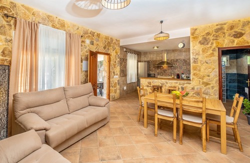 San Ambrosio Villa | Brand-New House in Idyllic Location – Finca Encanto