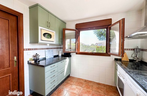Costa Esuri Ski Chalet | Bright 3-Bedroom Townhouse Las Lomas BAU01