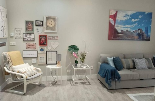 Bilbao Old Town Apartment | Bright and quiet, Casco Viejo, Mercado de la Ribera