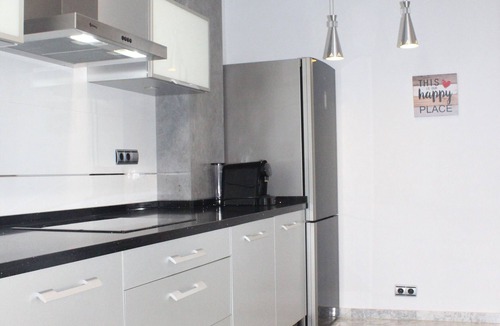 Macarena Apartment | Bright Apartment in Macarena with Wi-Fi and Air Conditioning