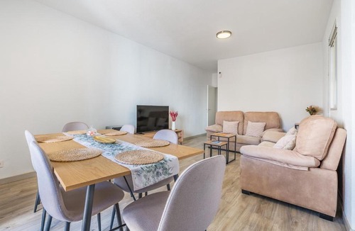 Maracena Apartment | Bright Apartment In Maracena