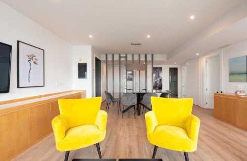 Castellana Apartment | Bright Stylish - 2Bedrooms 2Baths - Salamanca