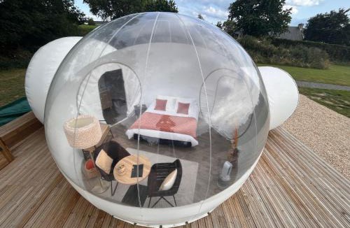 Bazouges-la-Perouse Bed & Breakfast | Bubble Jade