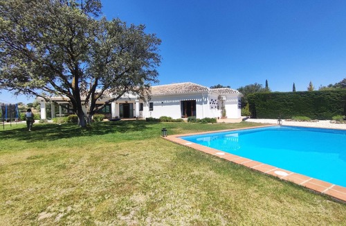 Villanueva del Rosario House | Buddha-can/catalina - the peaceful holiday spot with a spectacular view