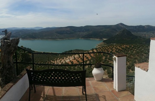 Rute Apartment | Buenavista 1 Apartment Overlooking Lake Iznajar and Swimming Pool