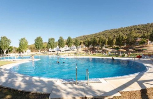 Humilladero House | Bungalow with Terrace - Sleeps 2