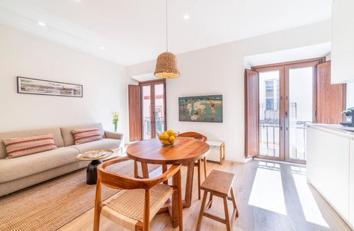 Feria Apartment | Céntrico apartamento con piscina