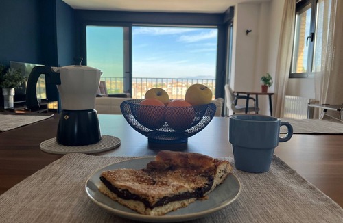 Carretera de la Sierra Apartment | Calm Oasis with Amazing Views in Granada - Nomad & Chill