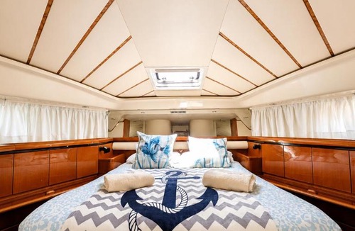 Cadiz Boat Rental | Captain Cangrejo Yacht