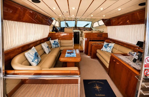 Cadiz Boat Rental | Captain Cangrejo Yacht