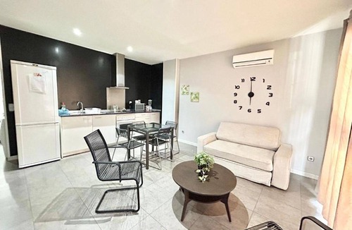 Entrevias Apartment | Cardeñosa 2/Asamblea Centro