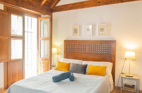 Albaicin Apartment | Carmen auténtico con encanto en Albaicín Granada con piscina y parking opcional