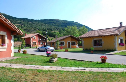 Fontibre Apartment | Casa Susi with Mountain Views, Private Terrace, and Wi-Fi