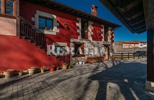 Villanueva de la Pena House | Casa Ángela - country house in Villanueva de la Peña (Cantabria) | 6 guests