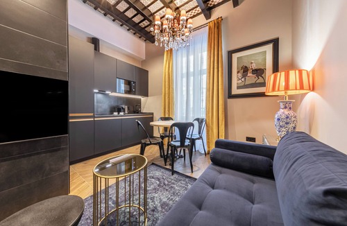 San Lorenzo Apartment | Casa 1862 Heritage Suites by Stay Unique