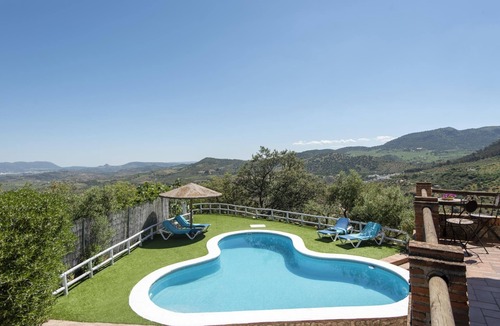 El Gastor Villa | Casa Acogedora - Two Bedroom Villa, Sleeps 4
