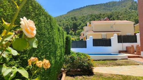 Alhaurin de la Torre Ski Chalet | Casa ALMA