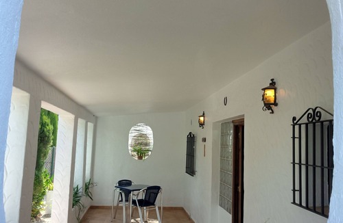 Zahora House | CASA AMBAR 75 m² with pool, bike and kayak, safe and internet WIFI.